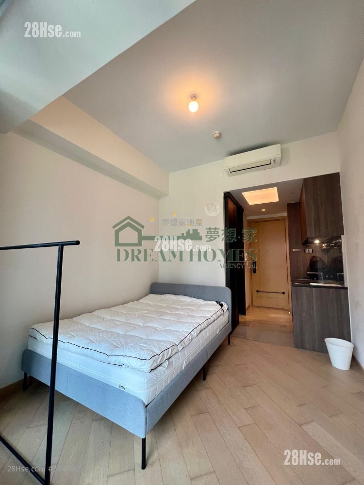 Novum West Rental Studio , 1 Bathroom 225 ft²