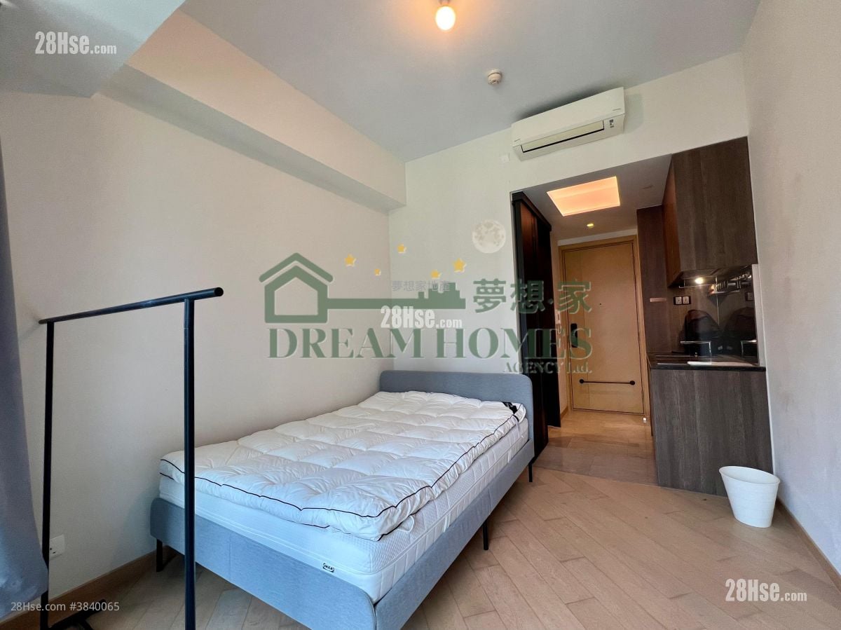 Novum West Rental Studio , 1 Bathroom 225 ft²