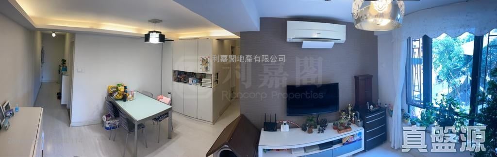Maiden Court Sell 2 Bedrooms 717 ft²