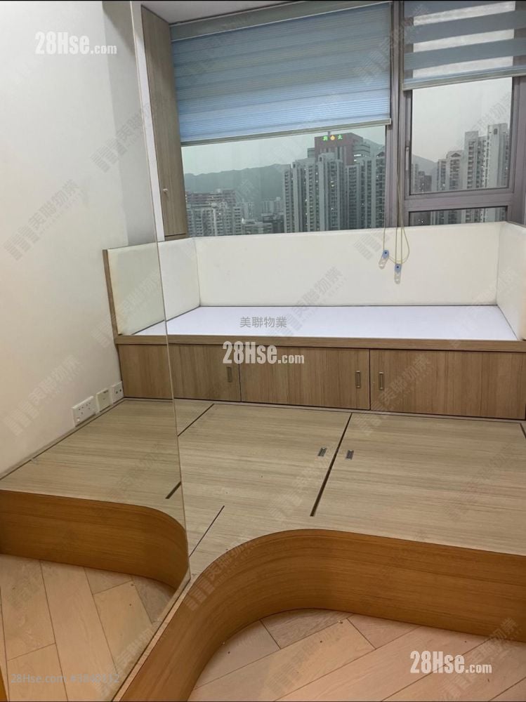 Century Gateway Sell 3 Bedrooms , 1 Bathroom 567 ft²