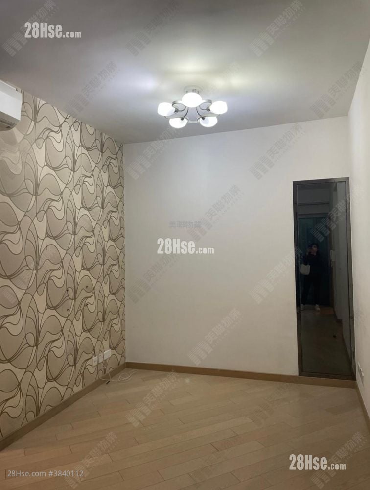 Century Gateway Sell 3 Bedrooms , 1 Bathroom 567 ft²