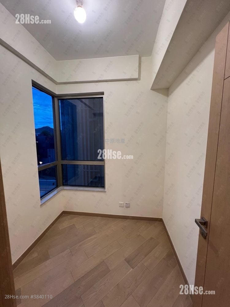 Grand Mayfair  Sell 3 Bedrooms 668 ft²