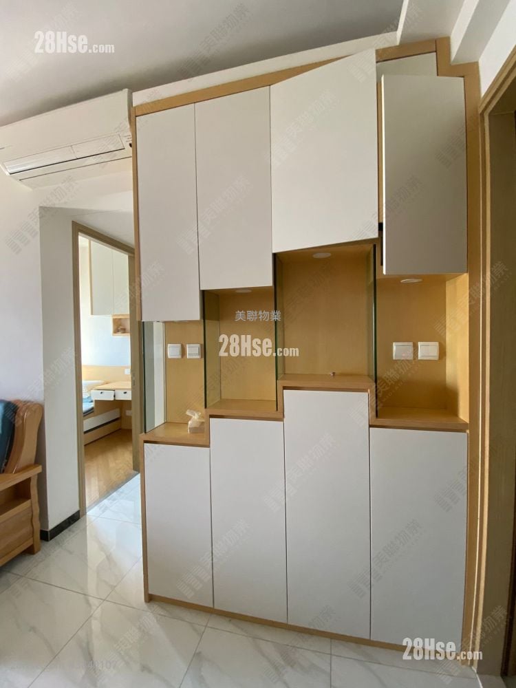 Alto Residences Rental 3 Bedrooms , 2 Bathrooms 629 ft²