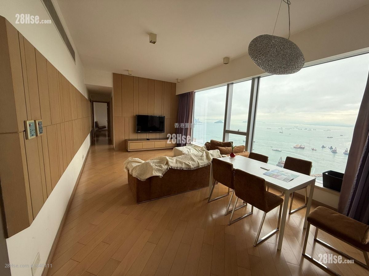 The Cullinan Rental 4 Bedrooms , 2 Bathrooms 1,281 ft²