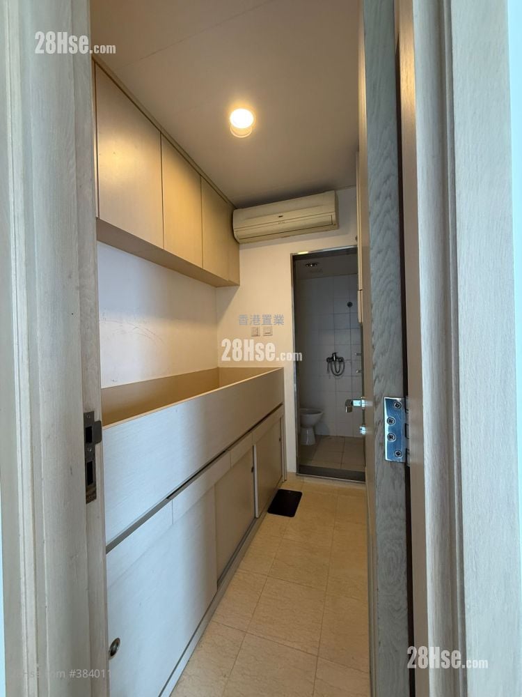 The Cullinan Rental 4 Bedrooms , 2 Bathrooms 1,281 ft²