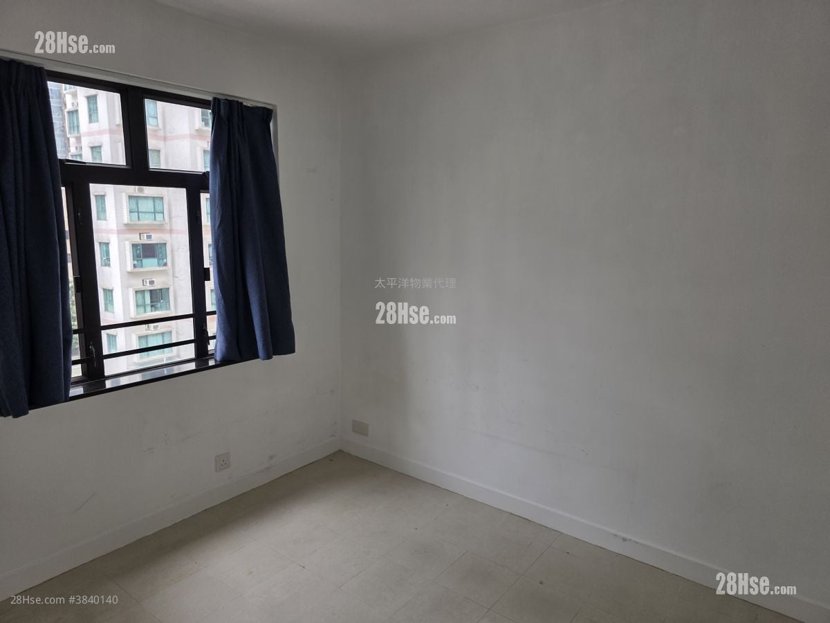 Hoi Ming Court Rental 2 Bedrooms , 1 Bathroom 483 ft²