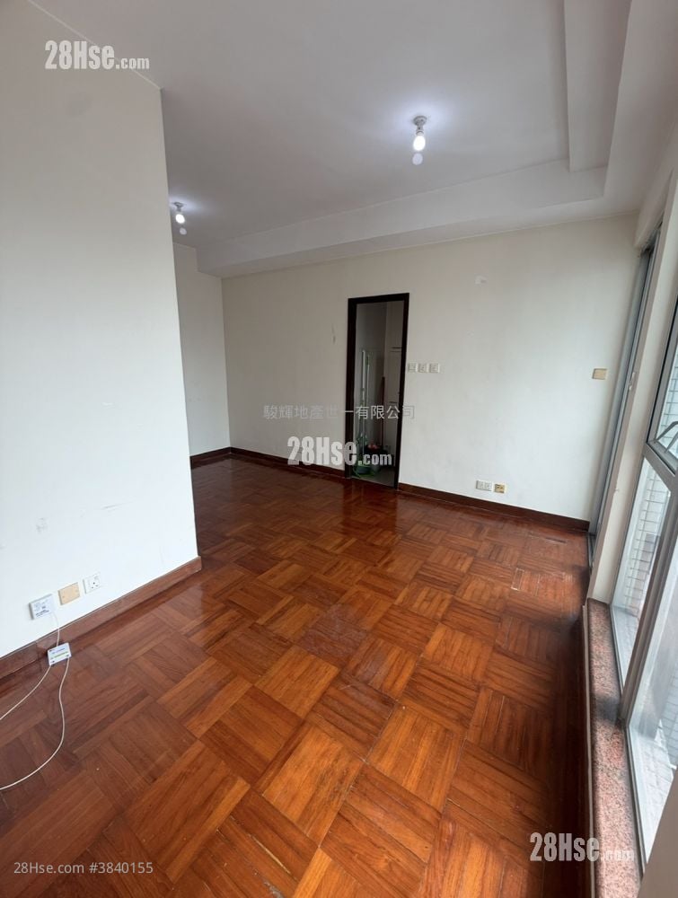 Flourish Mansion Rental 3 Bedrooms , 2 Bathrooms 633 ft²