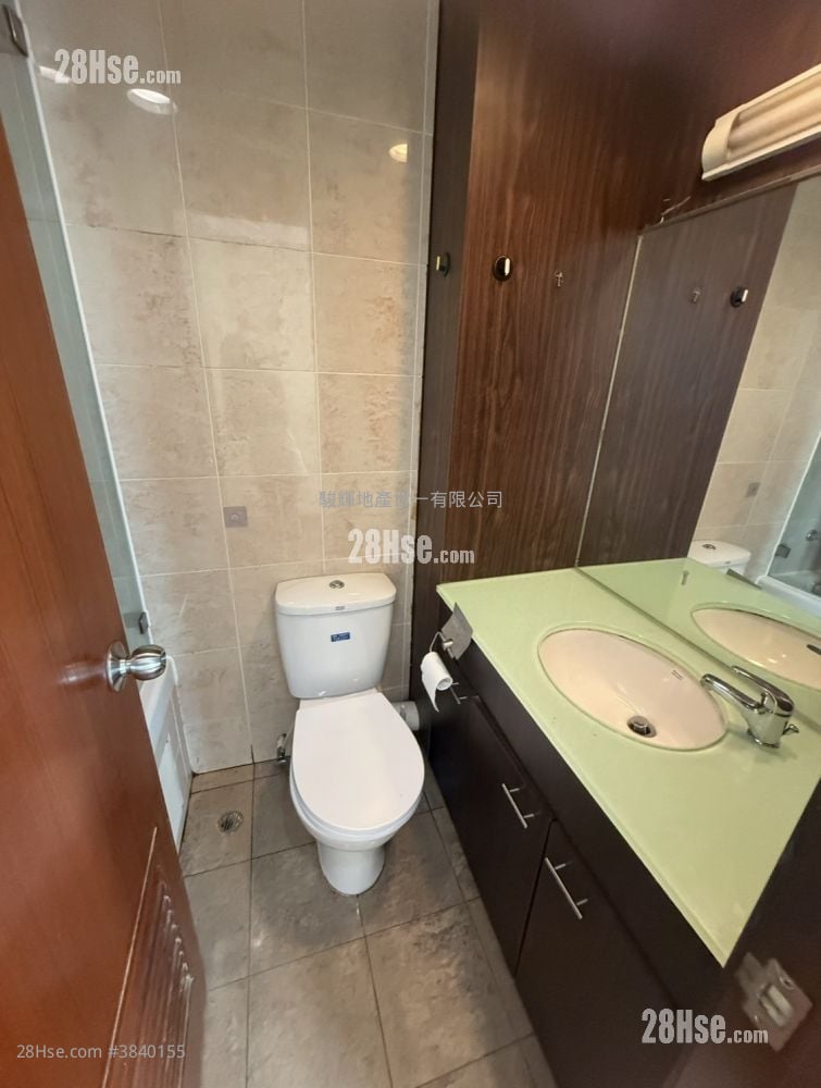 Flourish Mansion Rental 3 Bedrooms , 2 Bathrooms 633 ft²