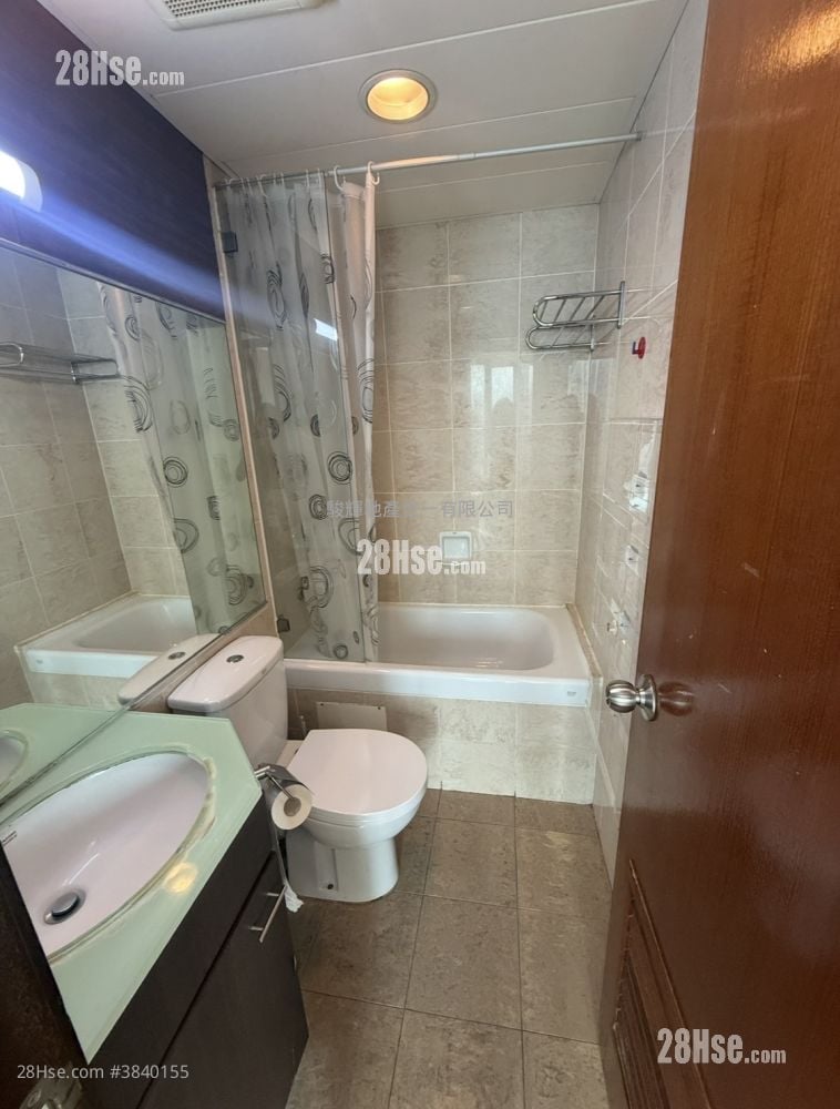 Flourish Mansion Rental 3 Bedrooms , 2 Bathrooms 633 ft²