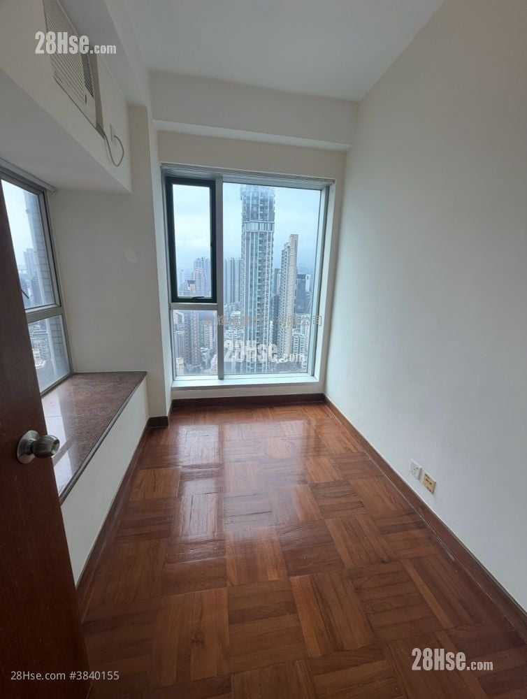 Flourish Mansion Rental 3 Bedrooms , 2 Bathrooms 633 ft²