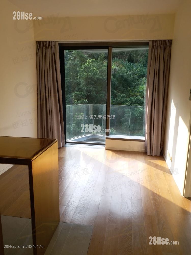 Homantin Hillside Sell 1 Bedroom , 1 Bathroom 369 ft²
