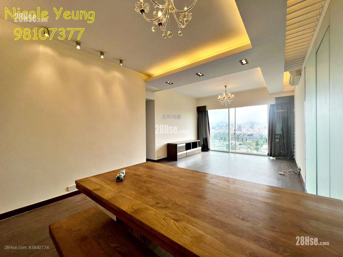 One Beacon Hill Rental 3 Bedrooms , 2 Bathrooms 1,142 ft²