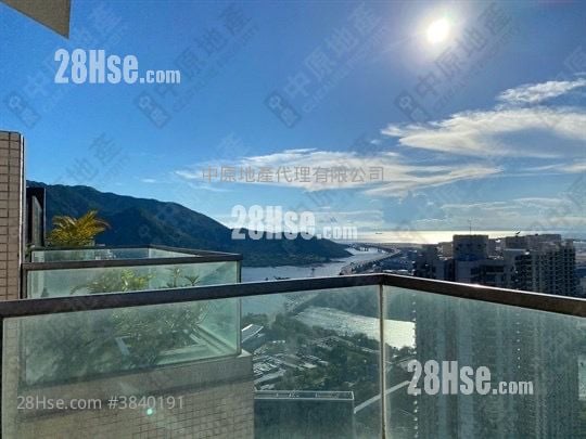 蓝天海岸 售盘 3 房 1,400 平方尺