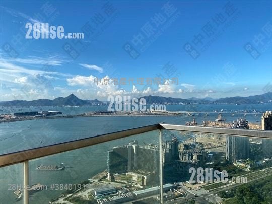 蓝天海岸 售盘 3 房 1,400 平方尺