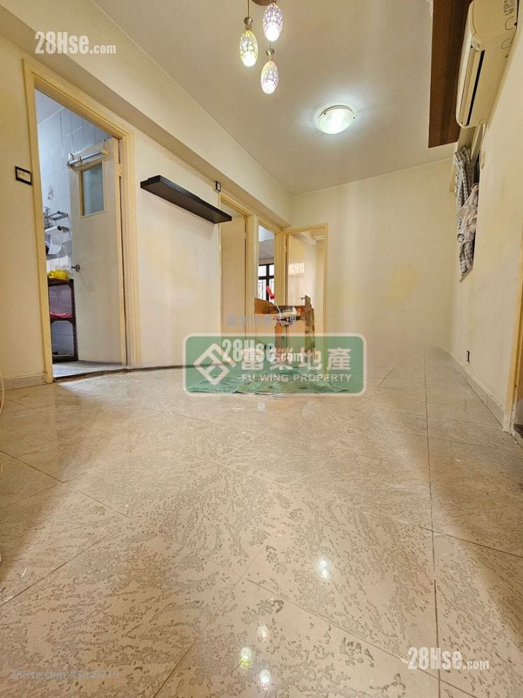 南苑大厦 售盘 3 房 , 1 浴室 463 平方尺