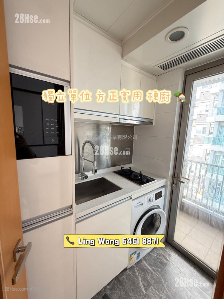 Sevilla Crest Rental Studio , 1 Bathroom 217 ft²