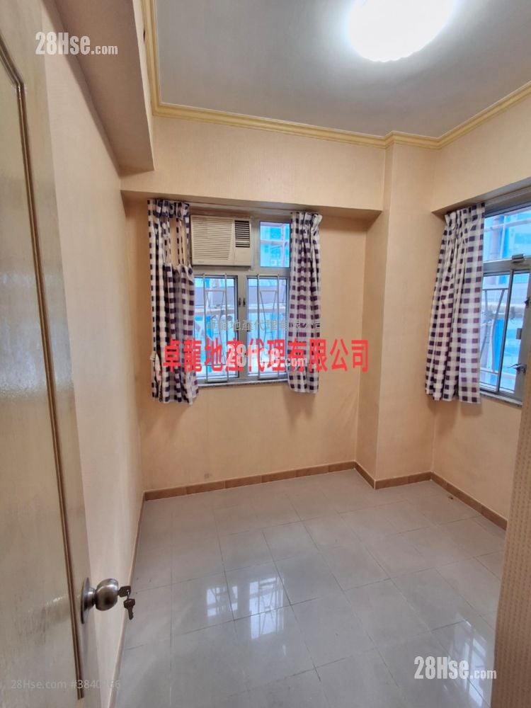 Po Kai Mansion Rental 3 Bedrooms , 1 Bathroom 417 ft²