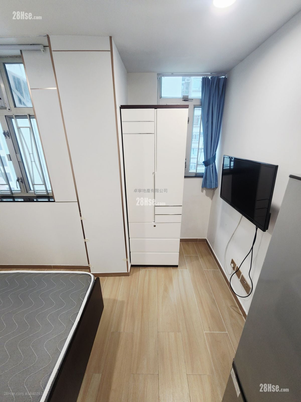 Chinese Mansion Rental 140 ft²