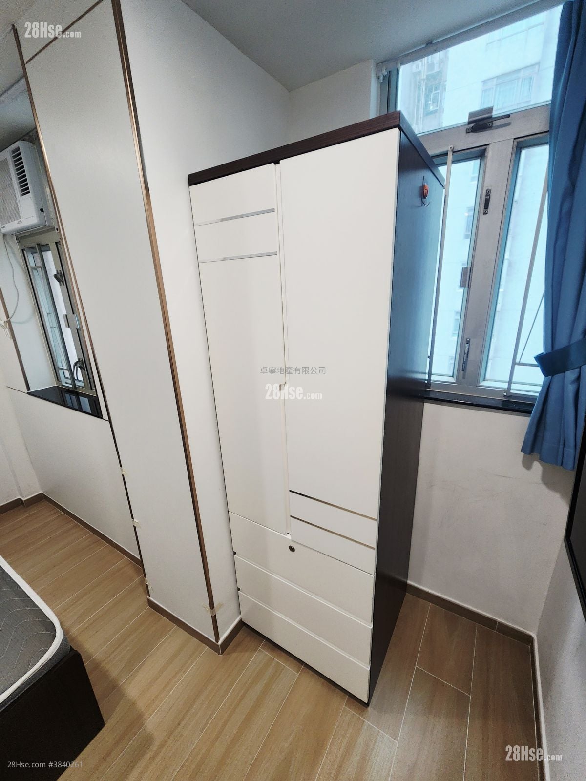 Chinese Mansion Rental 140 ft²