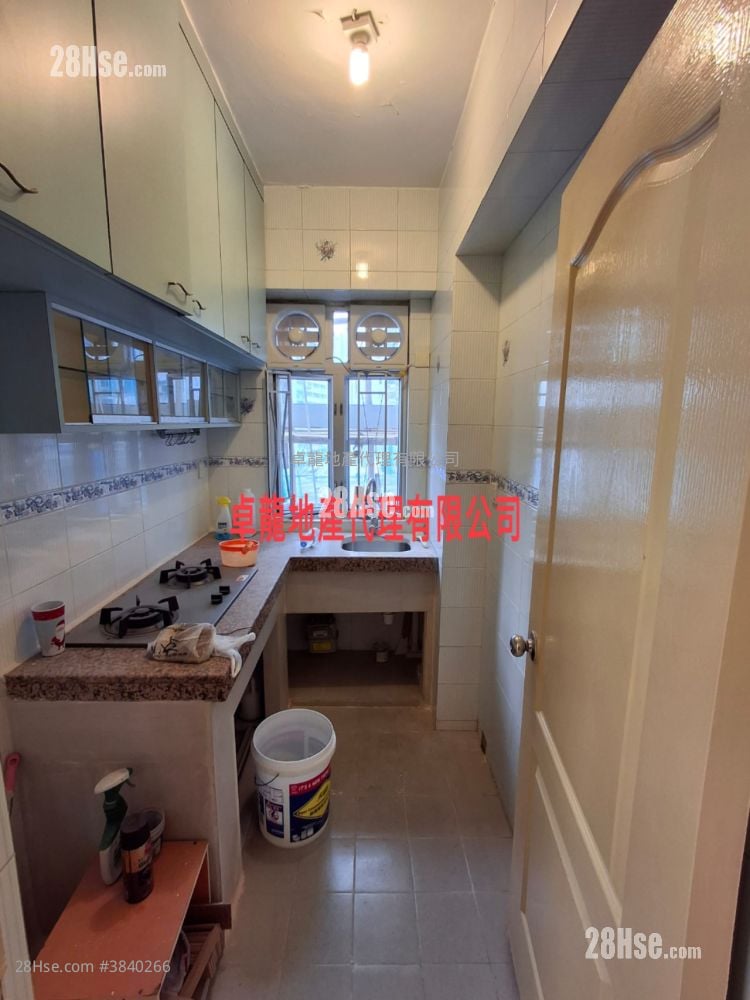 Po Kai Mansion Rental 3 Bedrooms , 1 Bathroom 417 ft²