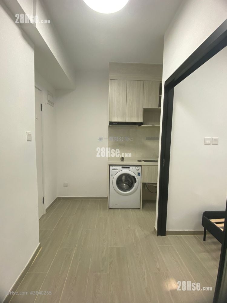 La Belle Mansion Rental Studio , 1 Bathroom 160 ft²
