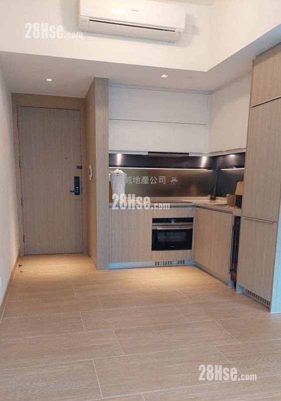 Lime Gala Rental 2 Bedrooms , 1 Bathroom 469 ft²