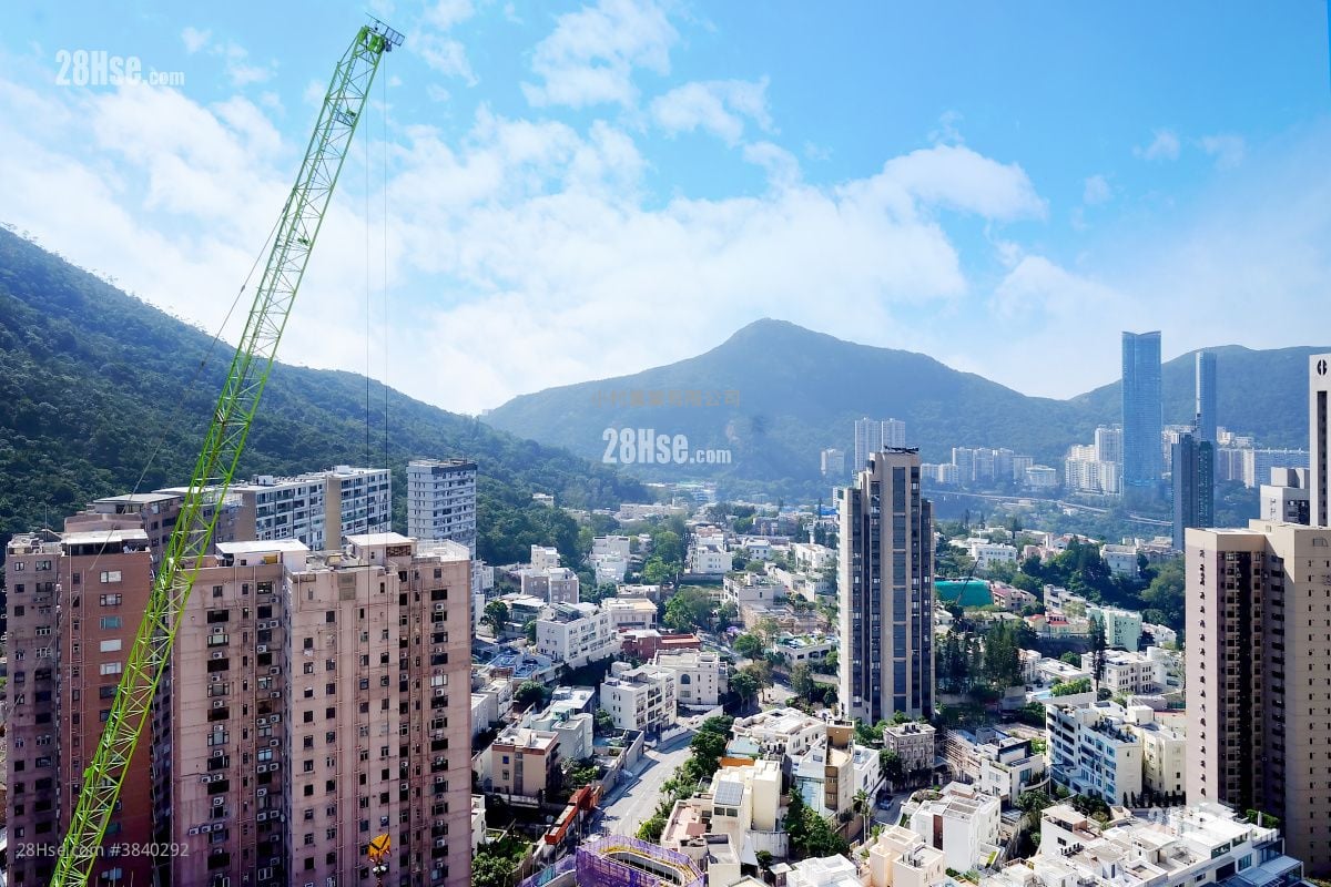 View: 111 Mount Butler Road Rental 3 Bedrooms , 2 Bathrooms 2,287 ft²