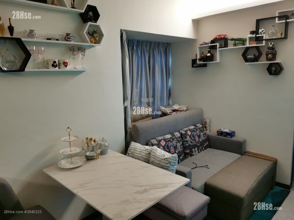 Metro Harbour View Sell 2 Bedrooms 320 ft²