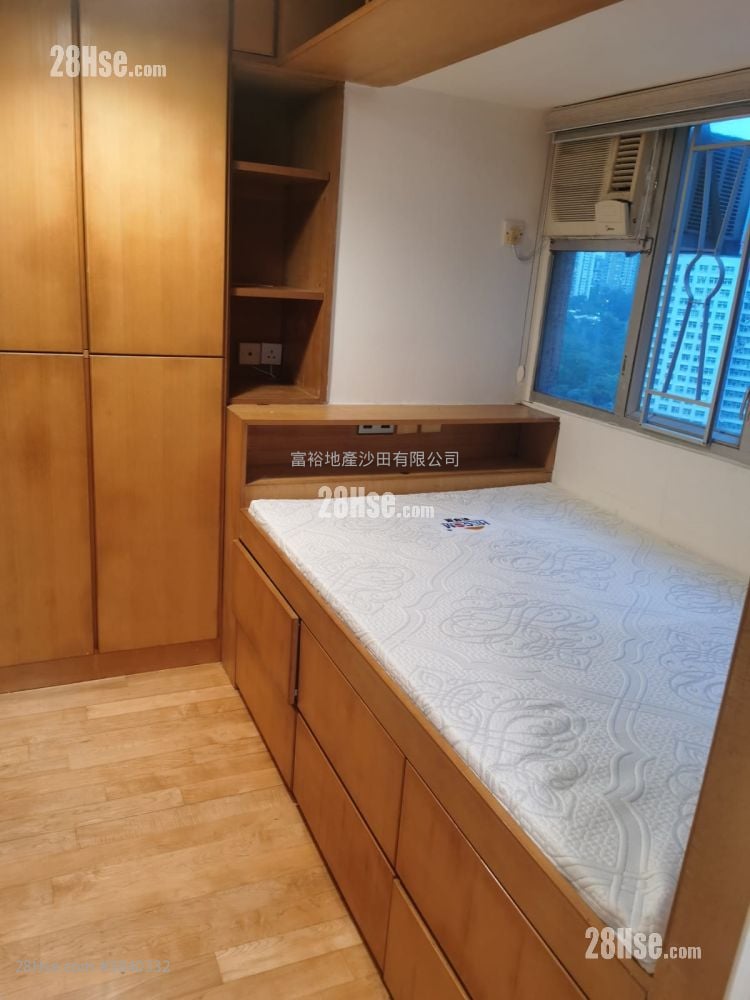 Golden Lion Garden Rental 1 Bedroom , 1 Bathroom 282 ft²