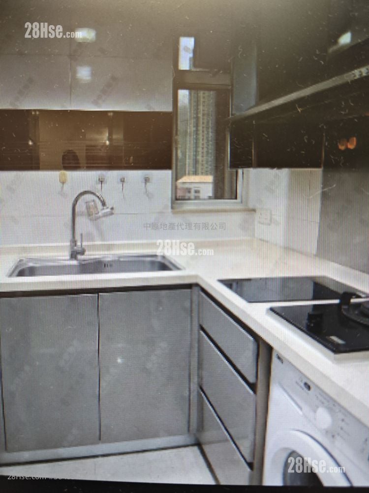 The Capitol Rental 2 Bedrooms , 1 Bathroom 519 ft²