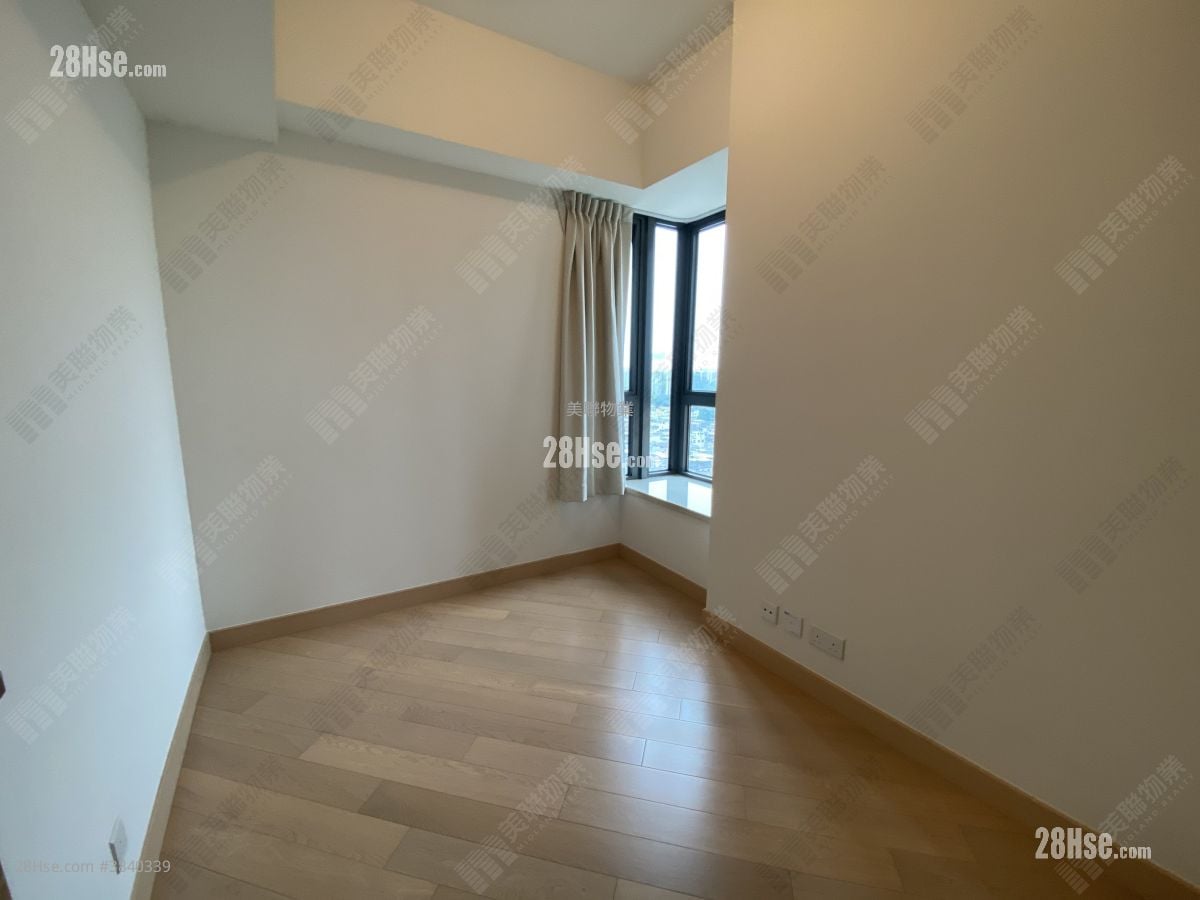 Grand Yoho Sell 4 Bedrooms , 2 Bathrooms 907 ft²
