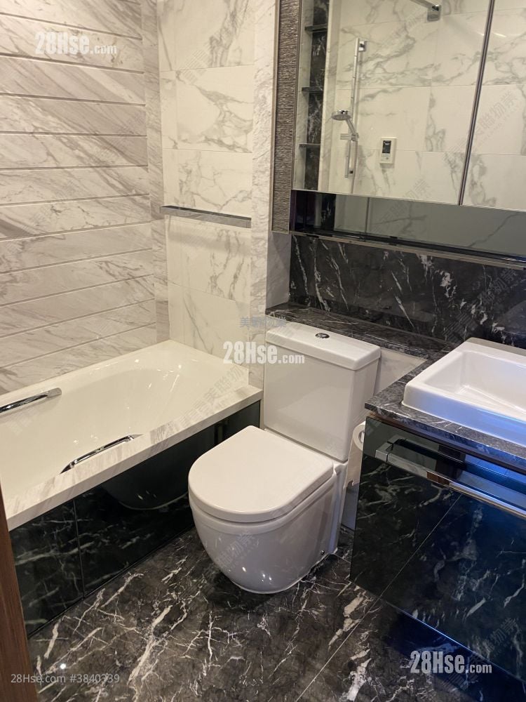 Grand Yoho Sell 4 Bedrooms , 2 Bathrooms 907 ft²
