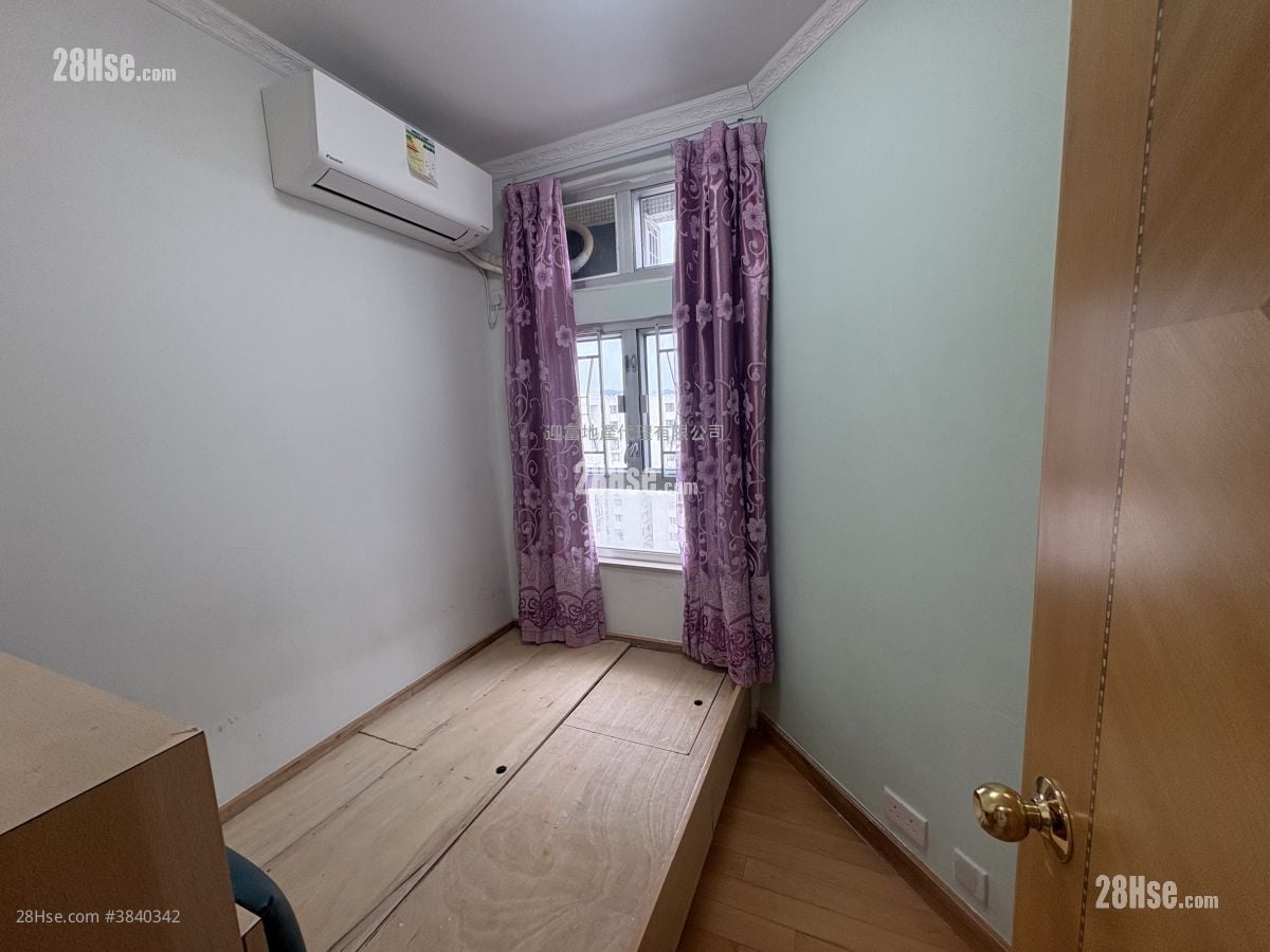 Whampoa Garden Sell 3 Bedrooms , 1 Bathroom 487 ft²