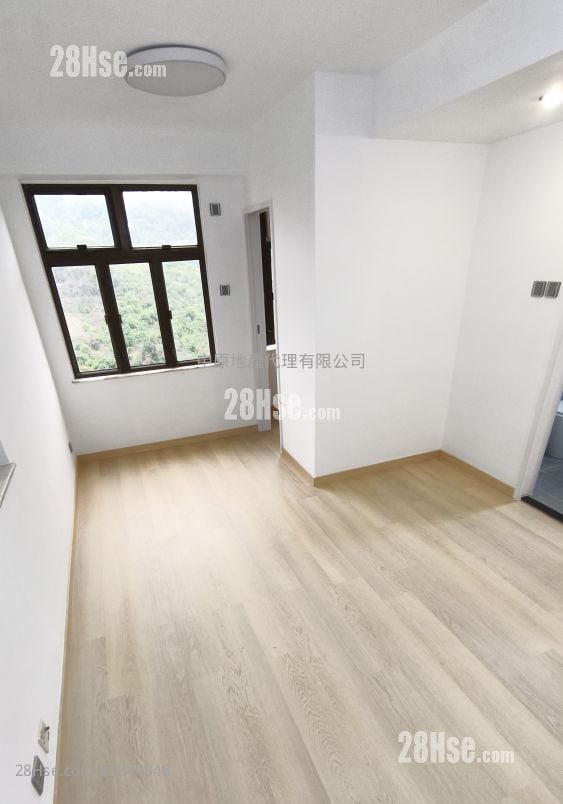 Tsuen Wan Centre Sell 1 Bedroom , 1 Bathroom 324 ft²