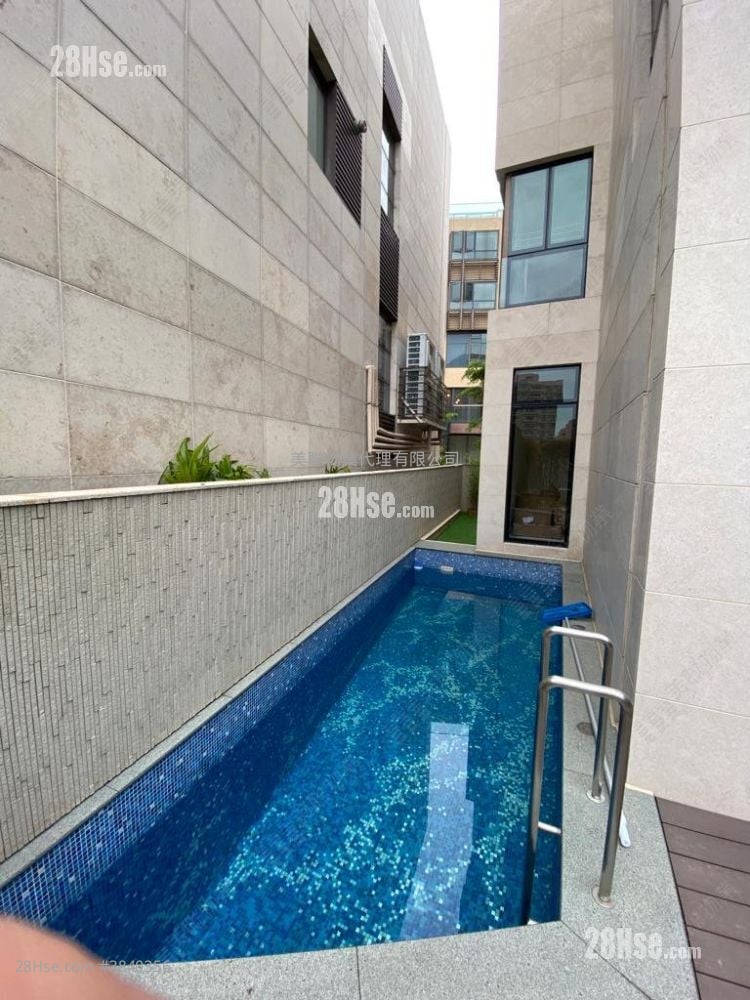 Jade Grove Sell 4 Bedrooms 2,788 ft²