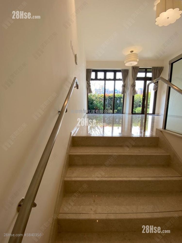 Jade Grove Sell 4 Bedrooms 2,788 ft²