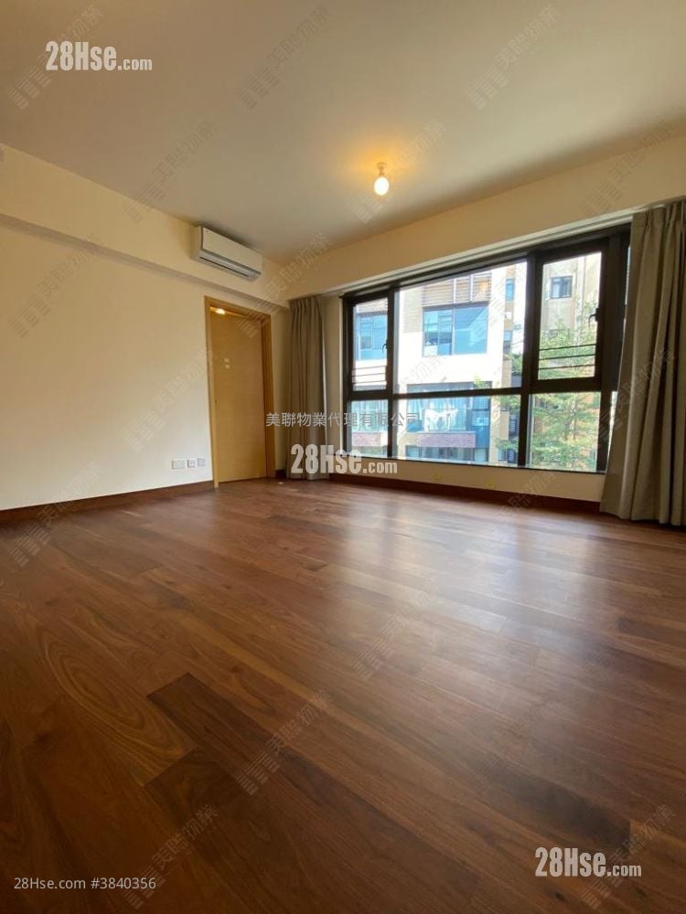 Jade Grove Sell 4 Bedrooms 2,788 ft²