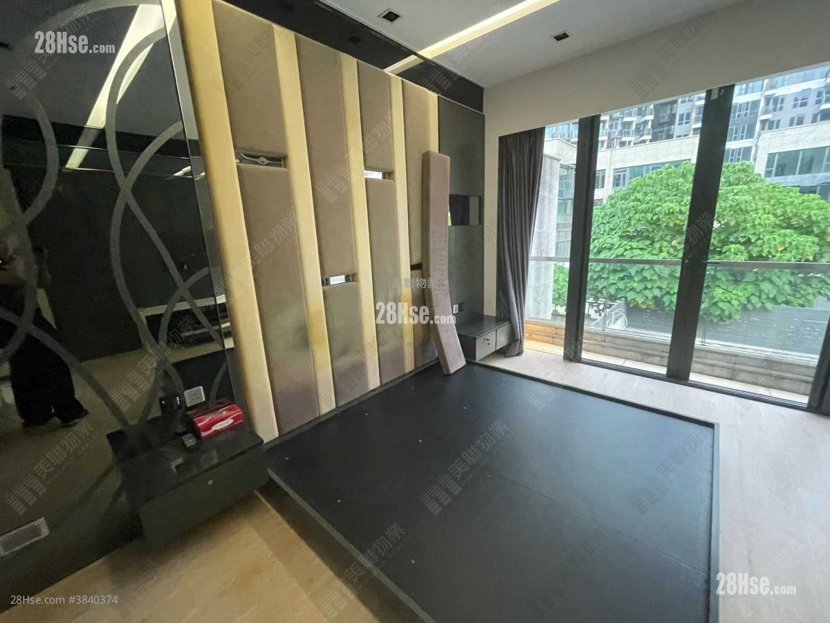Avignon Rental 3 Bedrooms , 4 Bathrooms 1,903 ft²