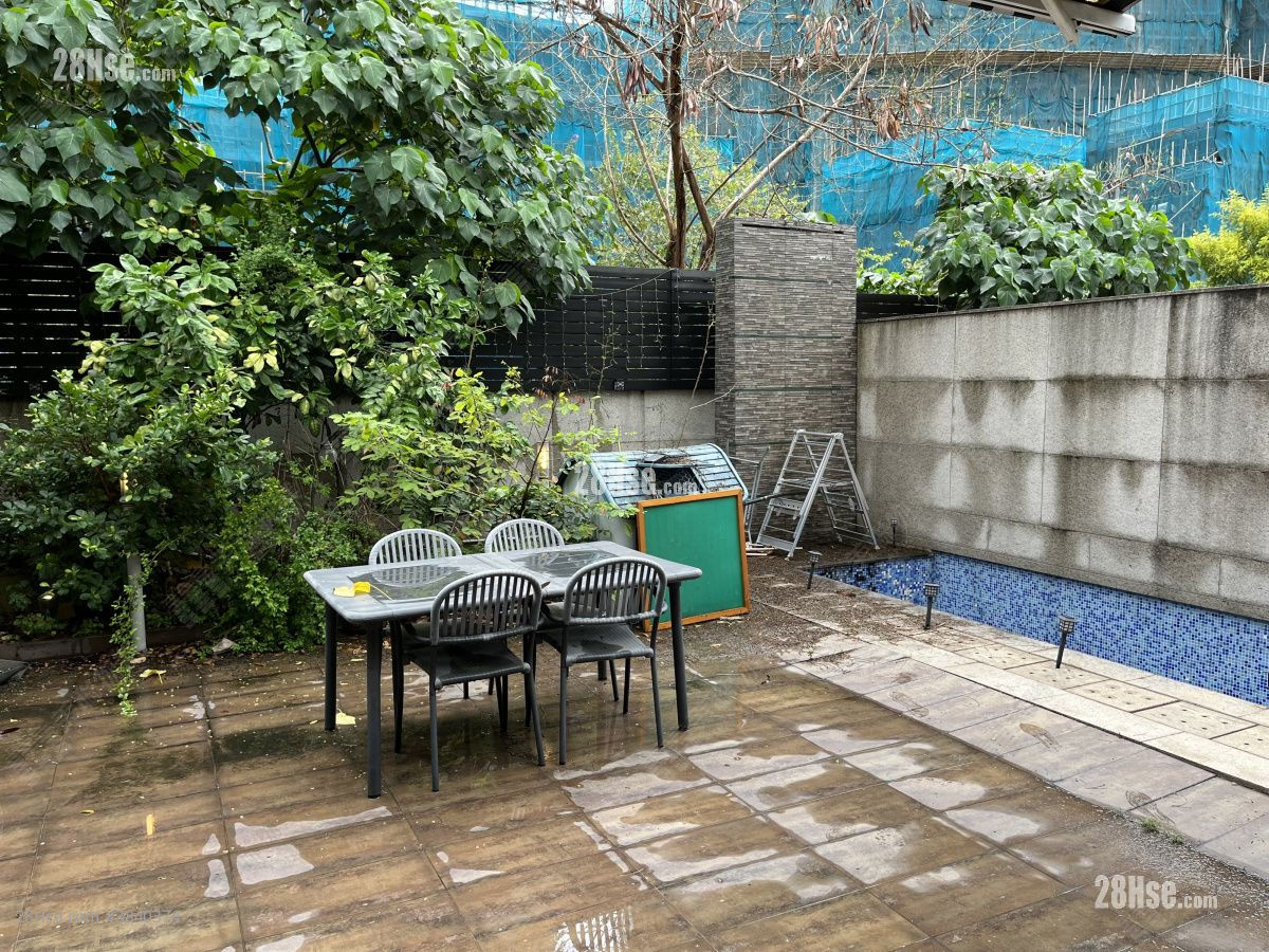 Avignon Rental 3 Bedrooms , 4 Bathrooms 1,903 ft²