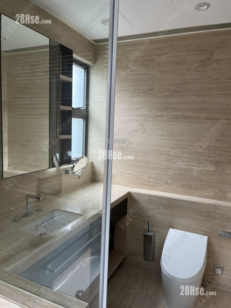 Avignon Rental 3 Bedrooms , 4 Bathrooms 1,903 ft²