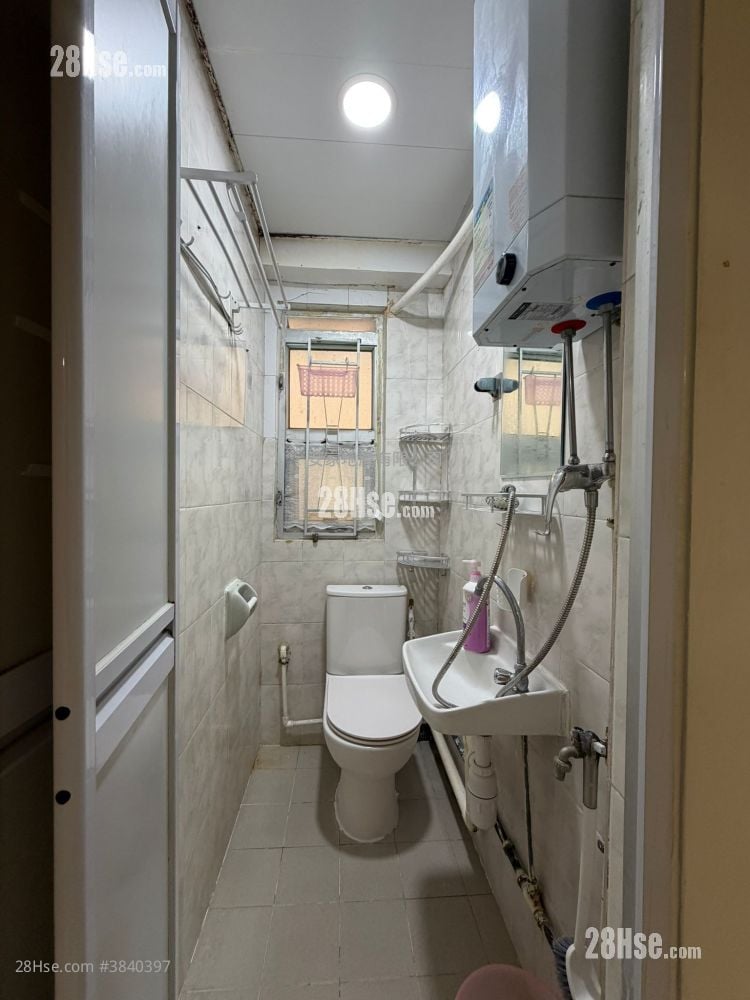 Cosmopolitan Estates Rental 1 Bedroom , 1 Bathroom 288 ft²