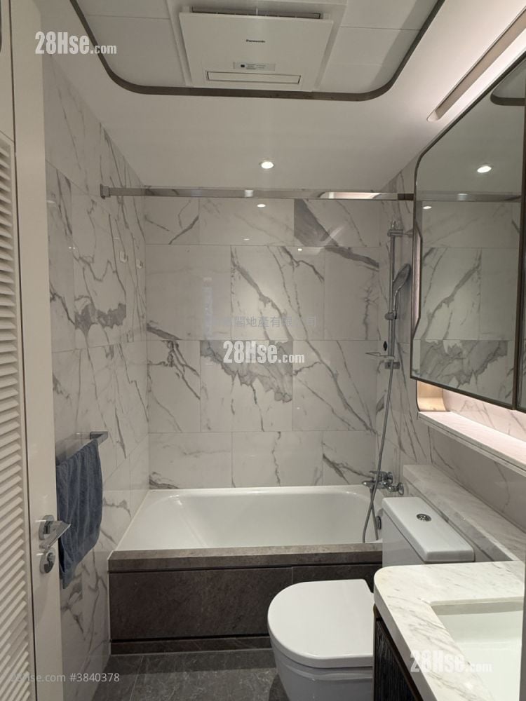 Monaco One Rental 2 Bedrooms , 1 Bathroom 444 ft²