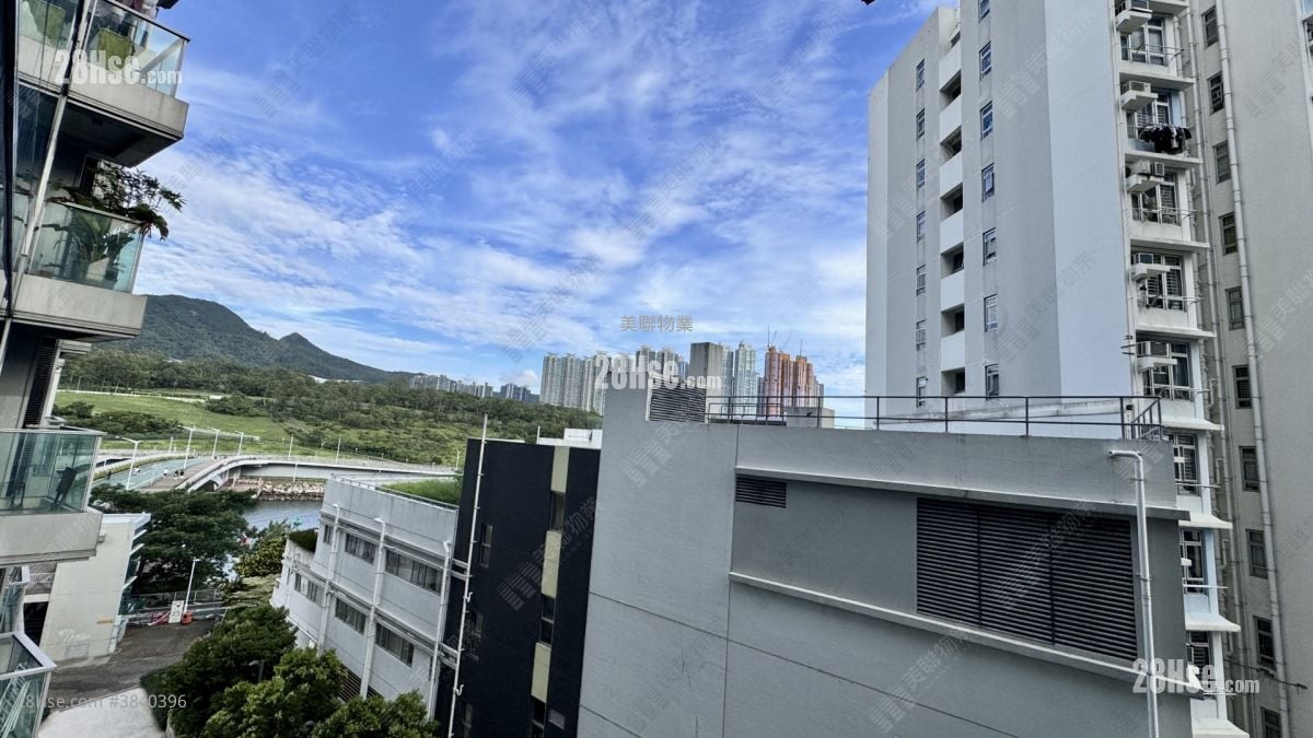 Savannah Sell 2 Bedrooms , 1 Bathroom 458 ft²