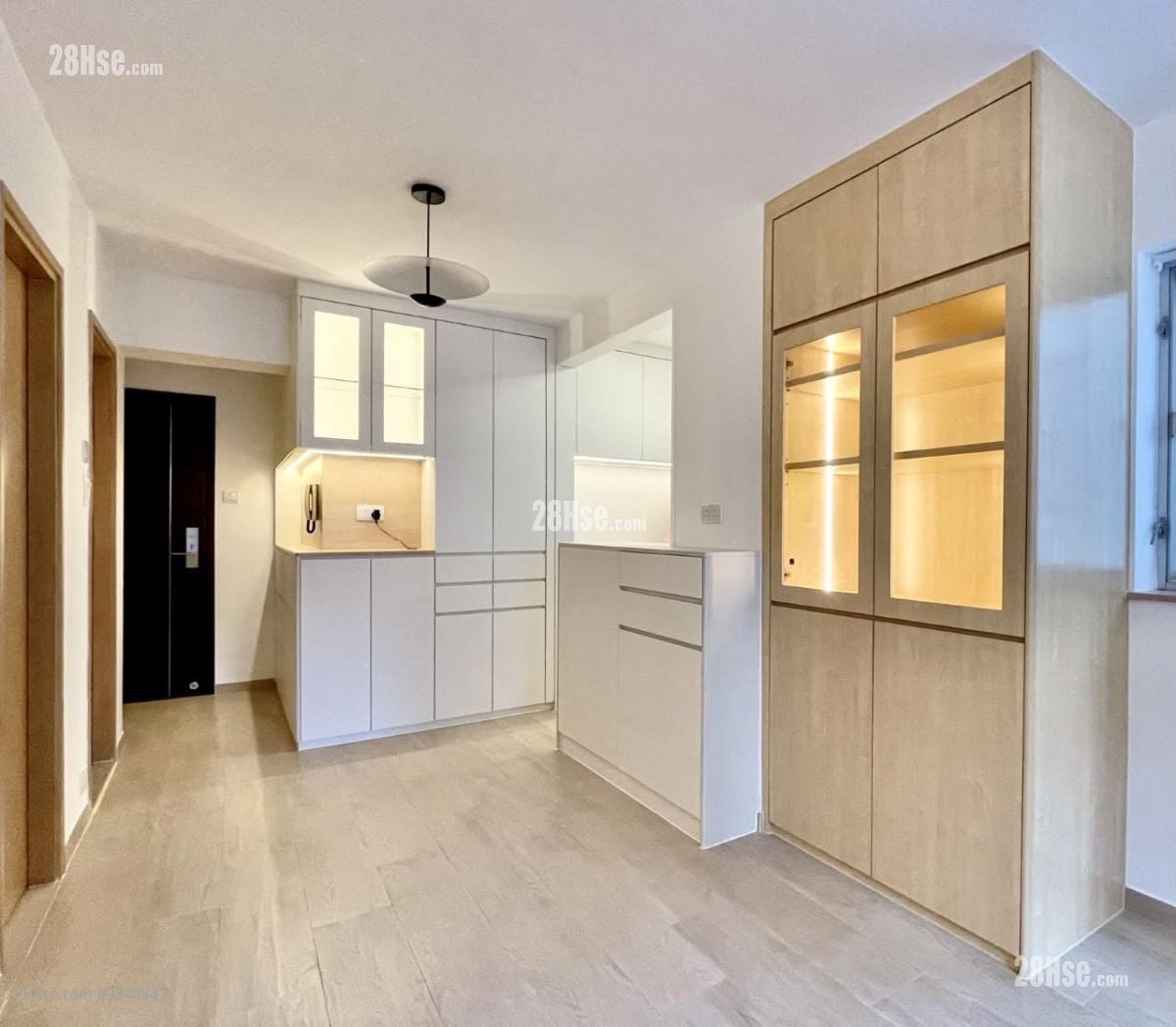 Westlands Court Rental 2 Bedrooms , 1 Bathroom 398 ft²
