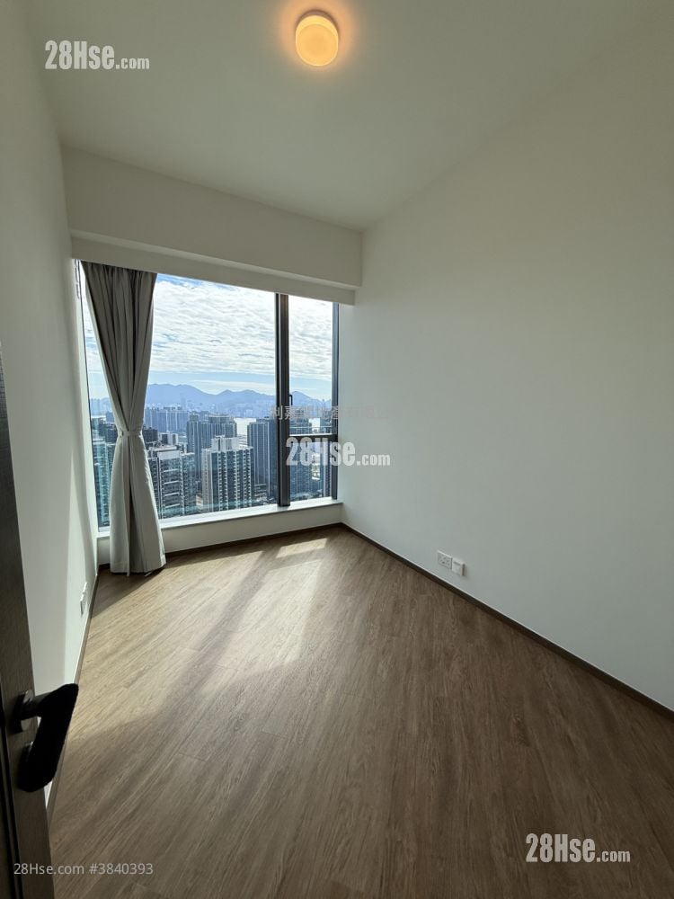 Cullinan Sky Rental 4 Bedrooms , 3 Bathrooms 1,993 ft²