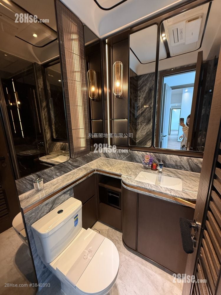 Cullinan Sky Rental 4 Bedrooms , 3 Bathrooms 1,993 ft²