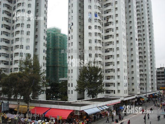 大廈外觀: 富嘉花園 租盤 2 房 , 1 浴室 484 平方呎