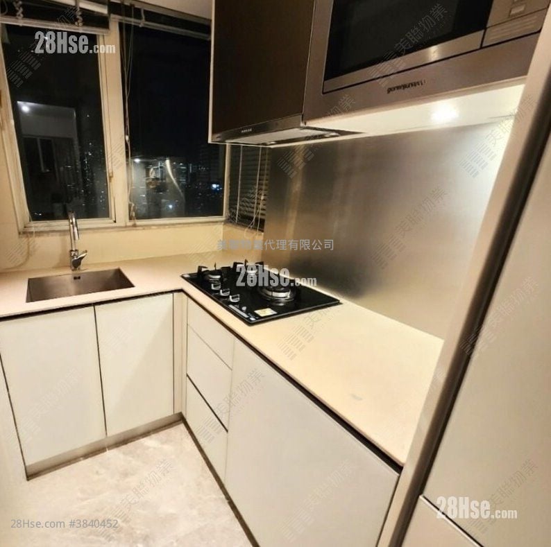 Gardenia Sell 2 Bedrooms 485 ft²