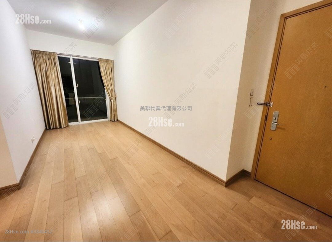 Gardenia Sell 2 Bedrooms 485 ft²
