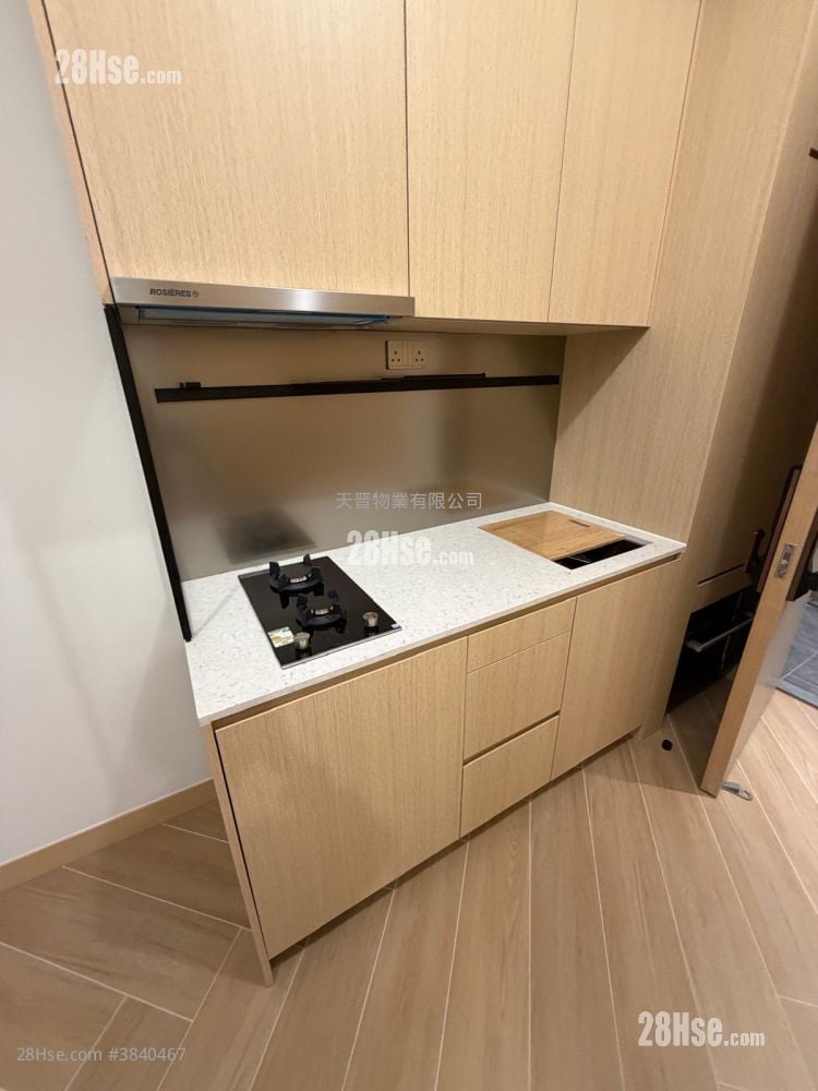 The Haddon Rental 270 ft²